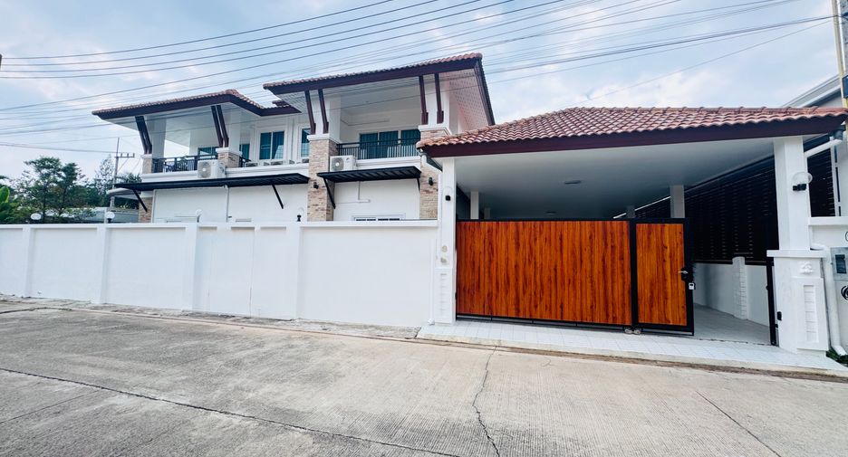 À vendre 5 chambres maison à East Pattaya, Pattaya