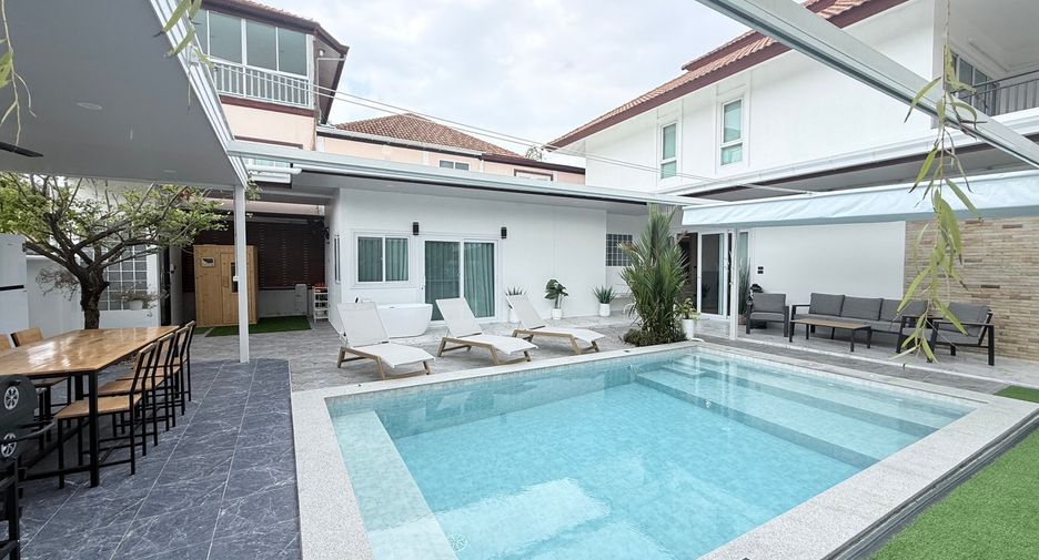 À vendre 5 chambres maison à East Pattaya, Pattaya