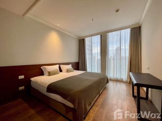 For rent 3 bedrooms condo in Pathum Wan, Bangkok