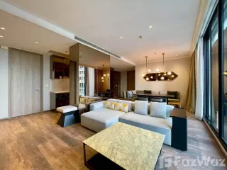 For rent 3 bedrooms condo in Pathum Wan, Bangkok