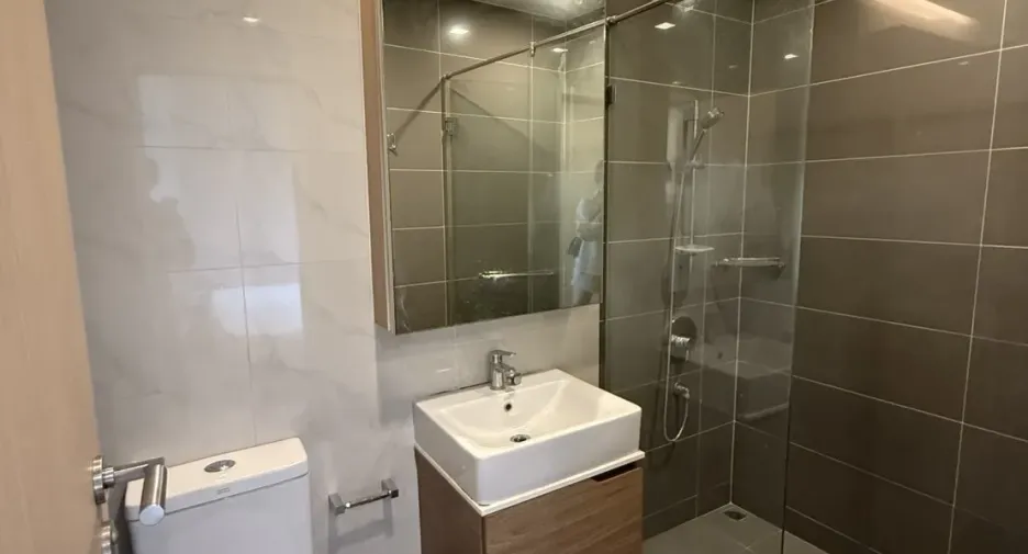 Wohnung zum Kauf und zur Miete mit 1 Zimmer in Watthana, Bangkok