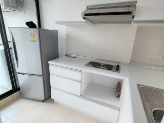 Condo en venta de 2 habitaciones en Bang Phlat, Bangkok