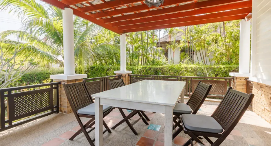 Villa zum Kauf mit 3 Zimmer in Kathu, Phuket