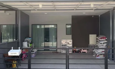 For rent 3 bedrooms townhouse in Bang Kruai, Nonthaburi