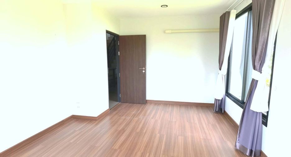 Haus zum Kauf mit 3 Zimmer in San Kamphaeng, Chiang Mai