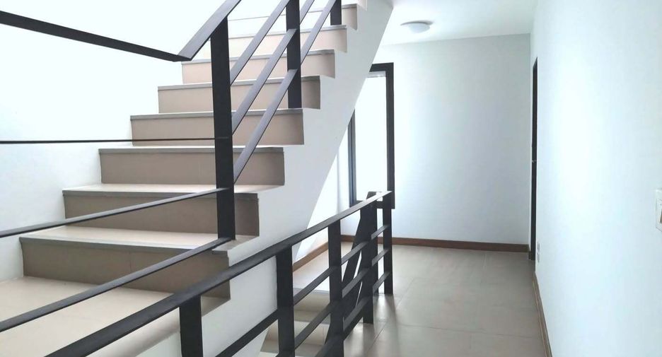Haus zum Kauf mit 3 Zimmer in San Kamphaeng, Chiang Mai