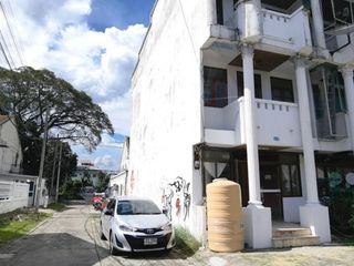 For sale 4 bedrooms townhouse in Mueang Chiang Mai, Chiang Mai
