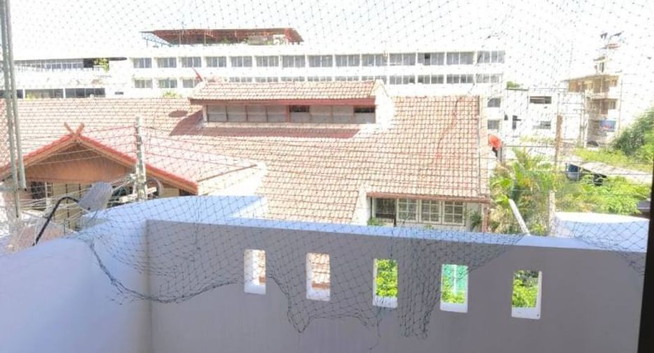 Reihenhaus zum Kauf mit 4 Zimmer in Mueang Chiang Mai, Chiang Mai