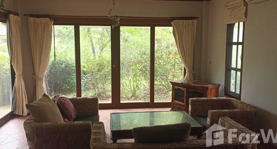 For sale 4 bedrooms villa in Ko Samui, Surat Thani