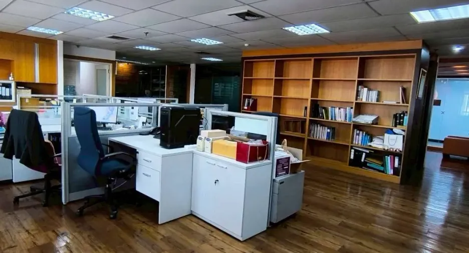 Büro zum Kauf in Sathon, Bangkok