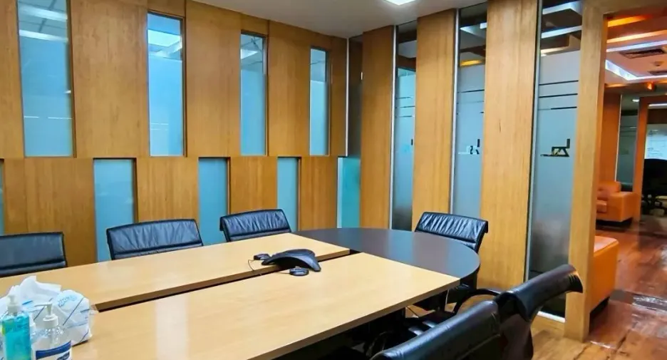 Büro zum Kauf in Sathon, Bangkok