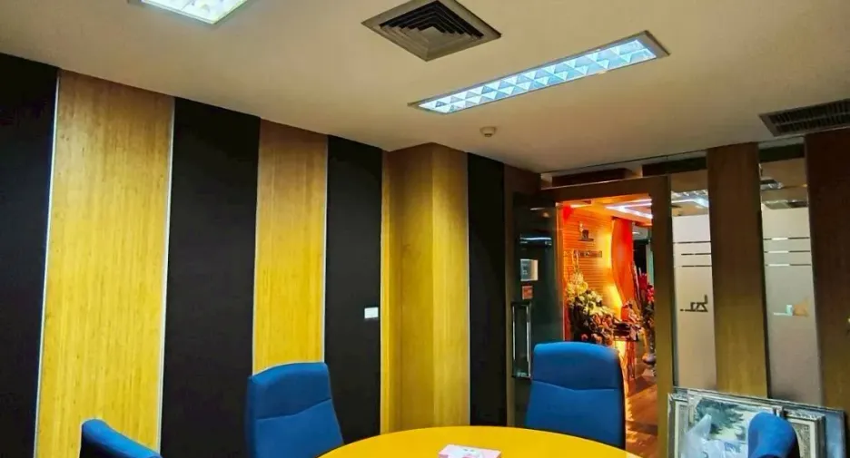 Büro zum Kauf in Sathon, Bangkok