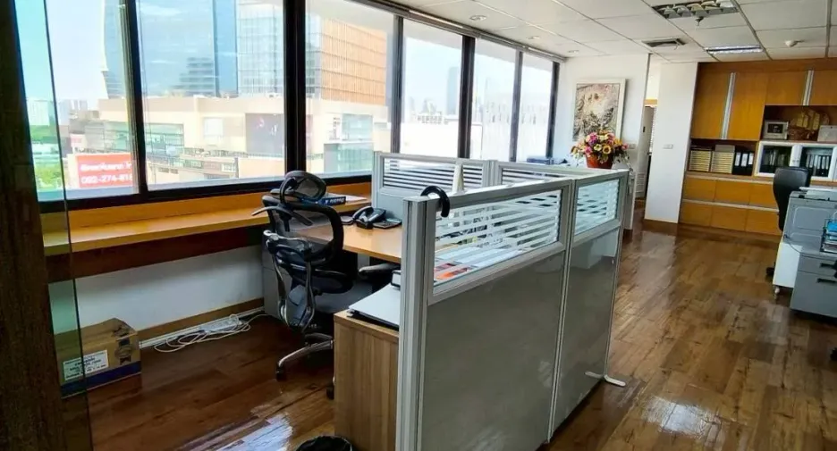 Büro zum Kauf in Sathon, Bangkok