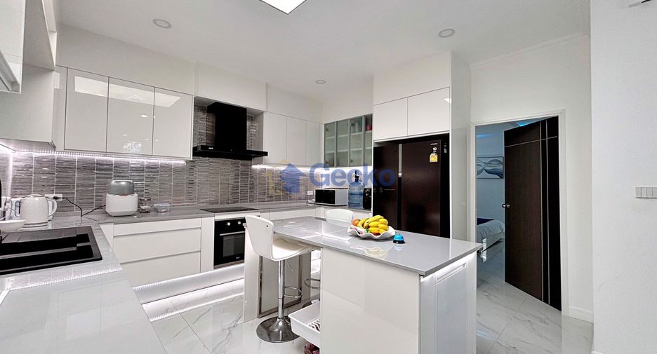 For sale 3 bedrooms house in Bang Lamung, Chonburi