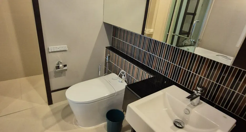 For rent 2 bedrooms condo in Mueang Chiang Mai, Chiang Mai