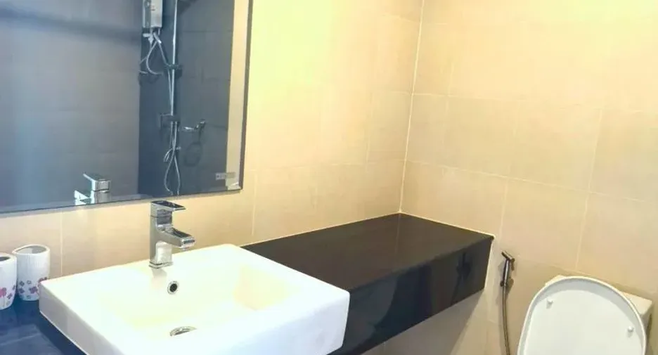 À vendre 1 chambre condo à San Sai, Chiang Mai