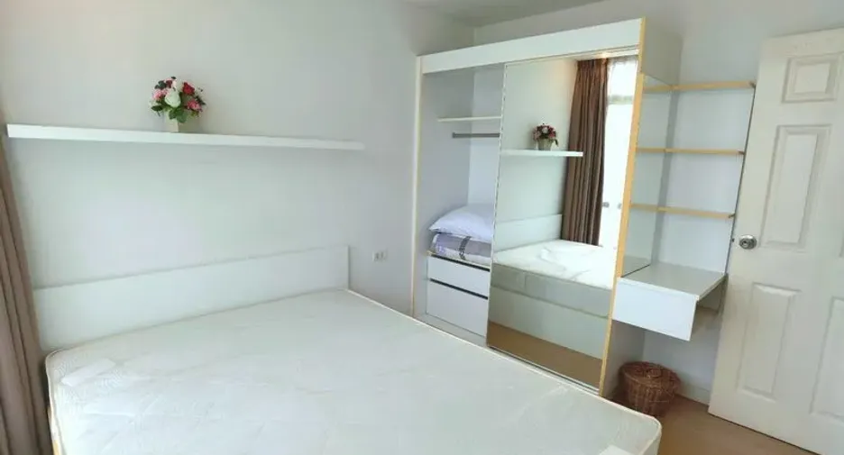 À vendre 1 chambre condo à San Sai, Chiang Mai