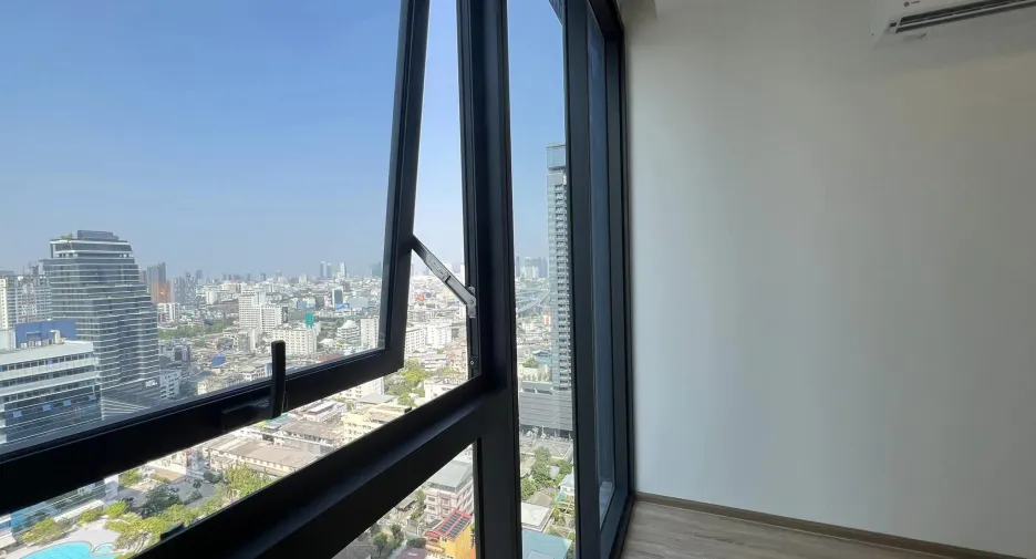 For sale 1 bed condo in Ratchathewi, Bangkok