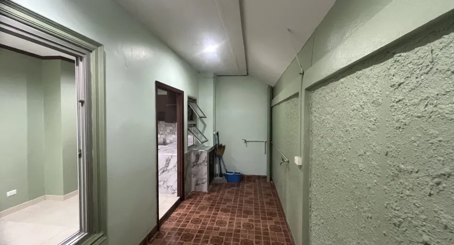 For rent 2 bedrooms townhouse in Bang Lamung, Chonburi