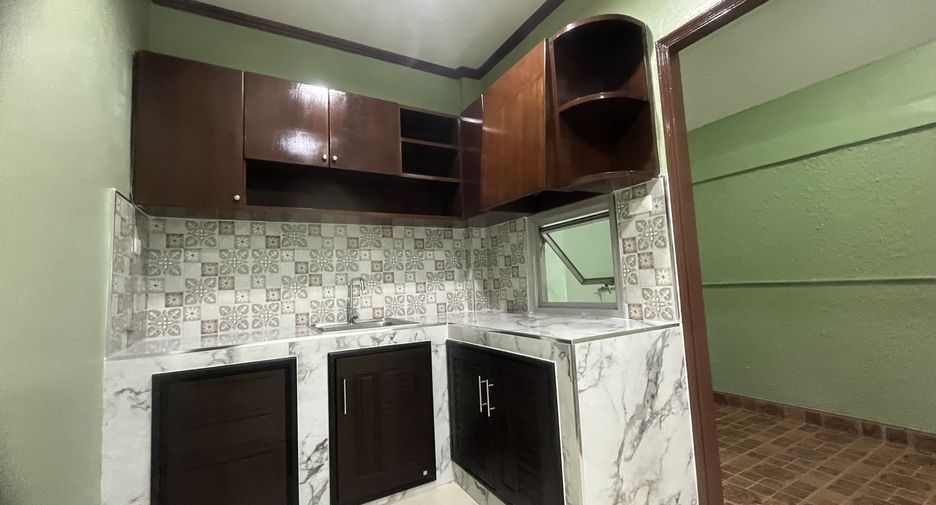 For rent 2 bedrooms townhouse in Bang Lamung, Chonburi