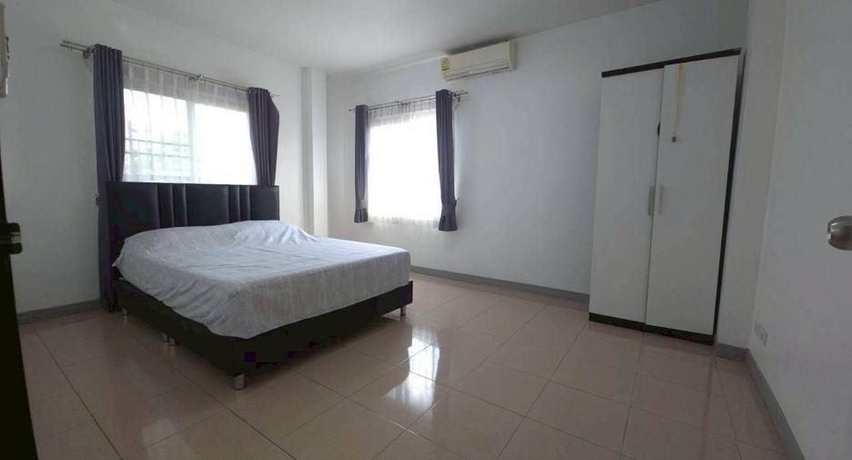 Villa zum Kauf mit 3 Zimmer in Bang Lamung, Chonburi