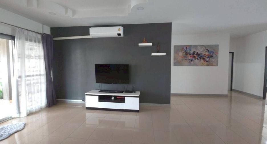 Villa zum Kauf mit 3 Zimmer in Bang Lamung, Chonburi
