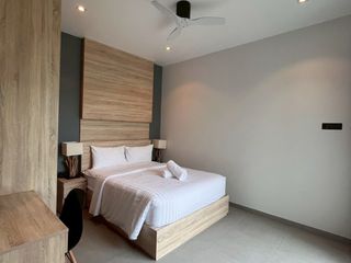 For rent 4 bedrooms villa in Hua Hin, Prachuap Khiri Khan