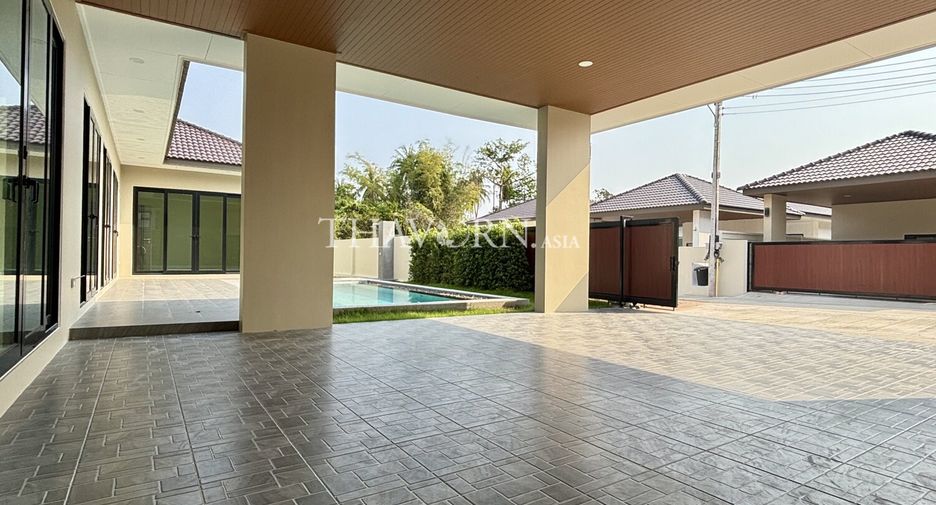 For sale 3 bedrooms house in Bang Lamung, Chonburi