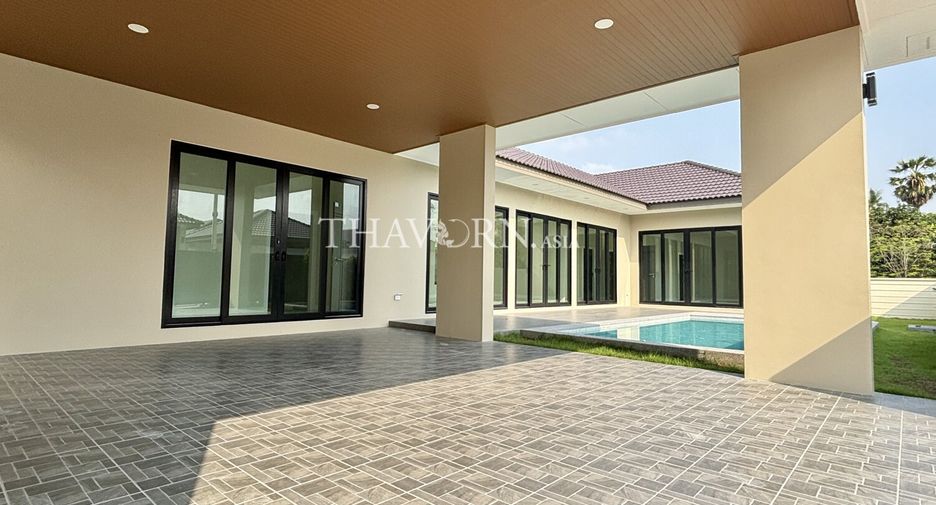 For sale 3 bedrooms house in Bang Lamung, Chonburi