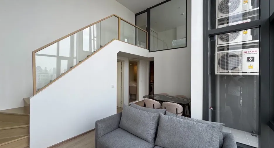 For rent 2 bedrooms condo in Khlong Toei, Bangkok