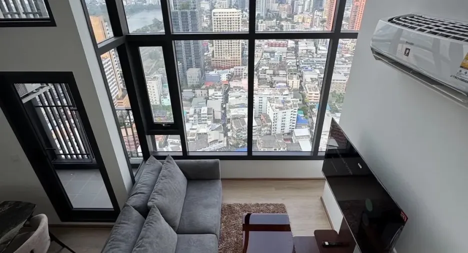 For rent 2 bedrooms condo in Khlong Toei, Bangkok