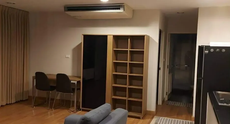 For rent 1 bed condo in Phaya Thai, Bangkok