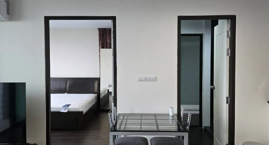 For rent 1 bed condo in Watthana, Bangkok