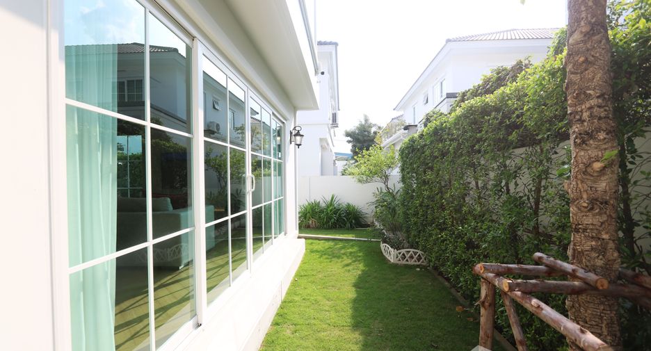 À louer 3 chambres maison à Bang Phli, Samut Prakan