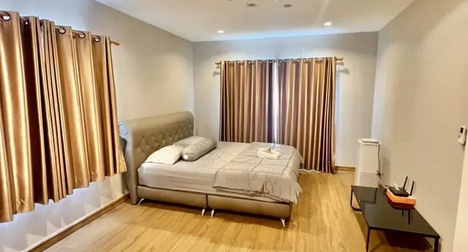出售 3 卧室 独立屋 在 Phuket Town, 普吉