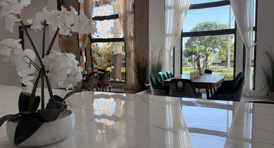 For sale and for rent 6 bedrooms villa in Mueang Phuket, Phuket