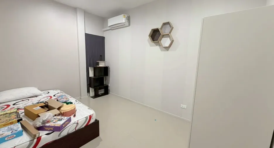 For rent 2 bedrooms house in Doi Saket, Chiang Mai