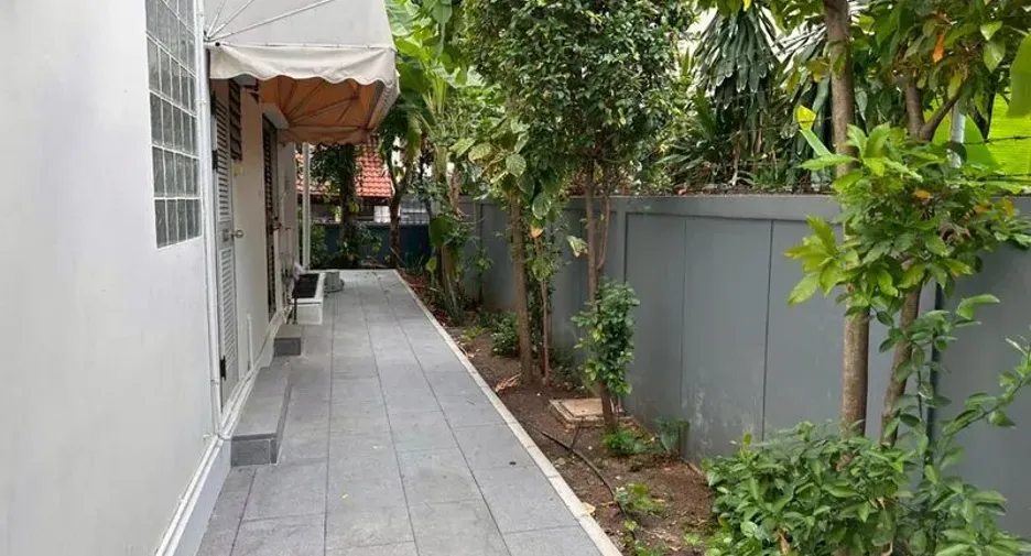 À louer 4 chambres maison à Watthana, Bangkok