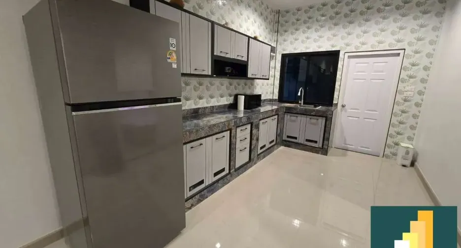Casa en alquiler y en venta de 2 habitaciones 