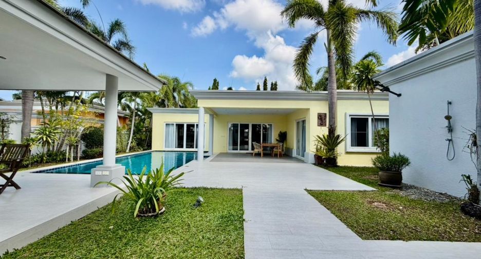 Haus zur Miete mit 3 Zimmer in Sattahip, Chonburi