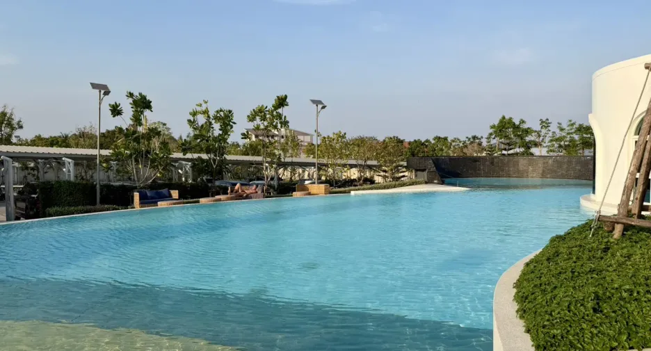 For sale and for rent 2 bedrooms condo in Hua Hin, Prachuap Khiri Khan