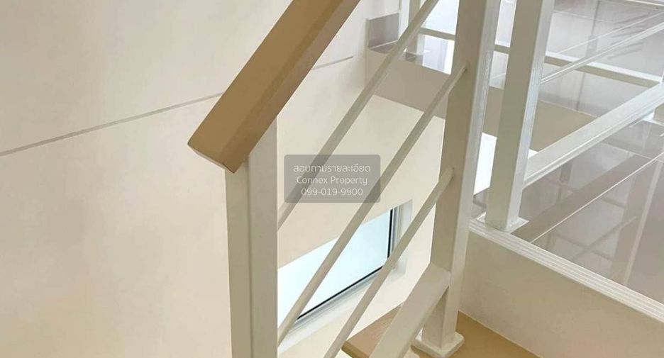 For sale 3 bedrooms townhouse in Mueang Pathum Thani, Pathum Thani