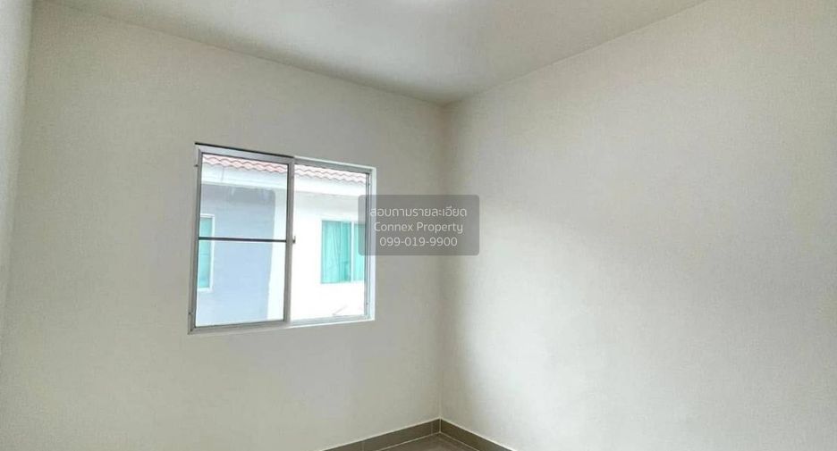 For sale 3 bedrooms townhouse in Mueang Pathum Thani, Pathum Thani