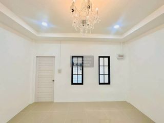 For sale 2 bedrooms townhouse in Si Racha, Chonburi