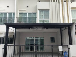 For sale 3 bedrooms townhouse in Bang Phli, Samut Prakan
