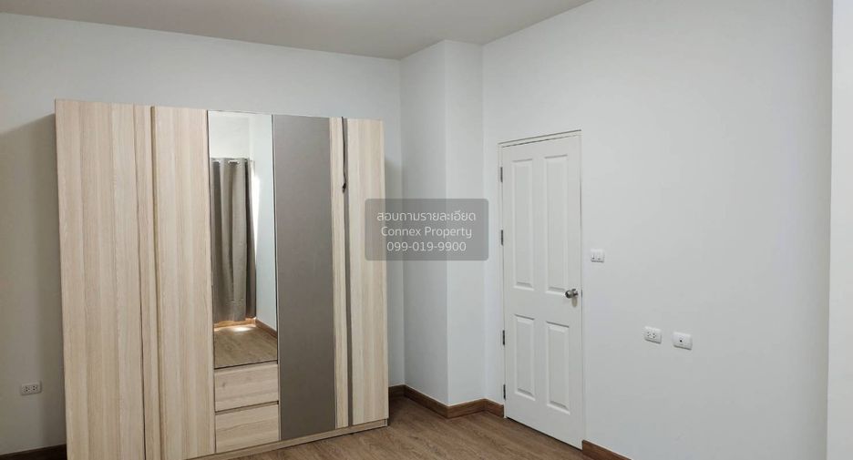 For sale 3 bedrooms townhouse in Bang Phli, Samut Prakan
