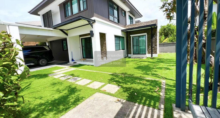 For sale 4 bedrooms house in Bang Phli, Samut Prakan