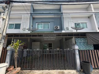 出售 3 卧室 联排别墅 在 Pak Kret, Nonthaburi