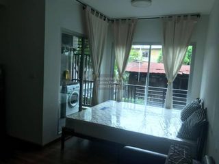 Wohnung zum Kauf mit 1 Zimmer in Khlong San, Bangkok