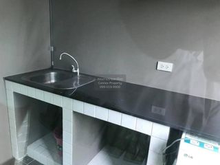 Wohnung zum Kauf mit 1 Zimmer in Khlong San, Bangkok
